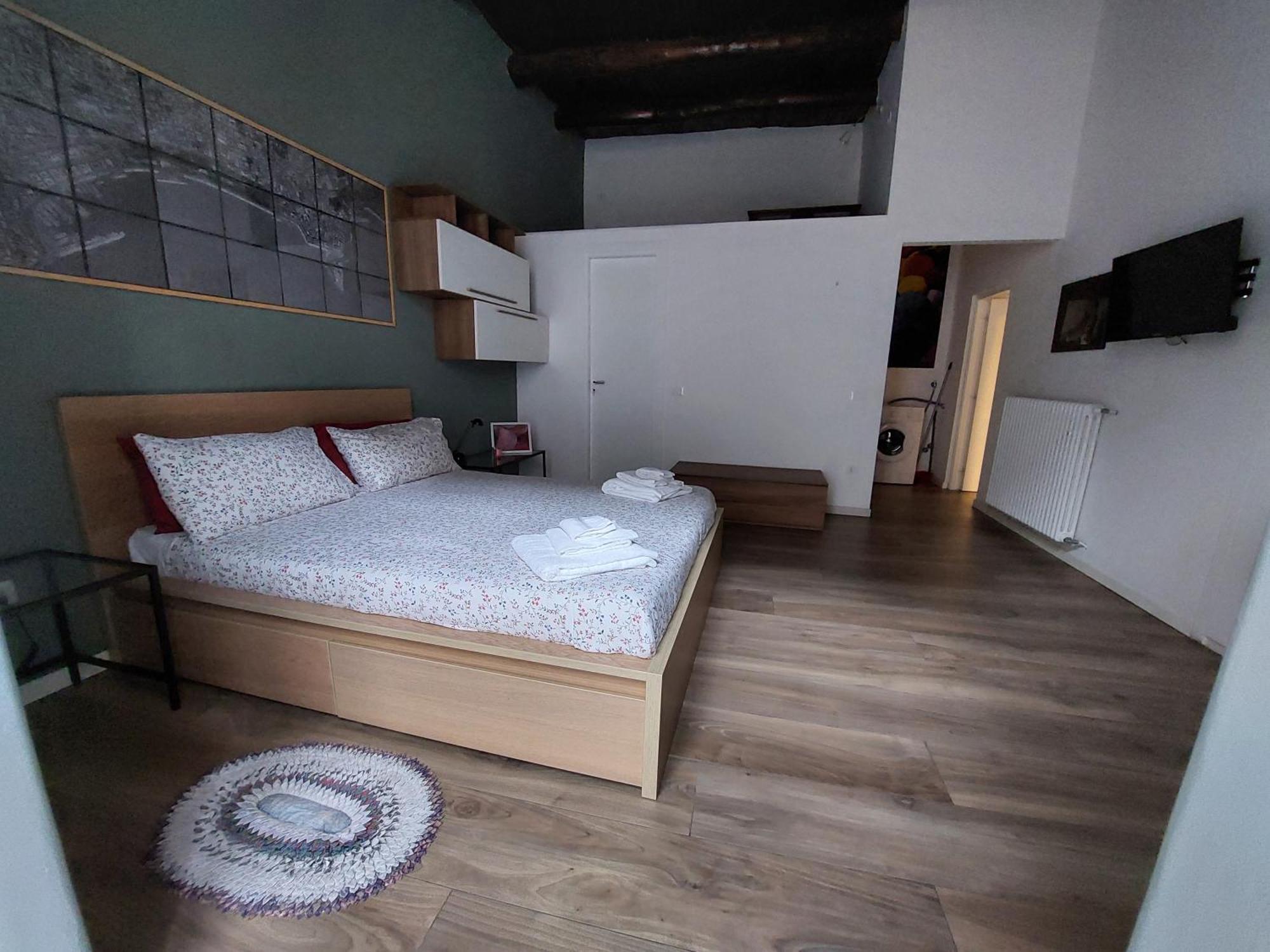 Museum Comfort Apartment Неаполь Экстерьер фото
